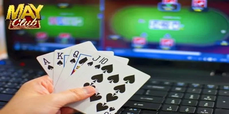 Hệ thống bảo mật và hỗ trợ người chơi game đánh bài online